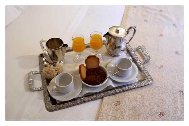 Hotel Lux Alessandria Bagian luar foto